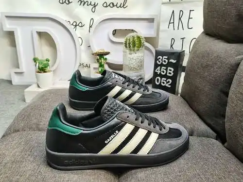 052D Zapatillas de deporte de corte bajo, ligeras y resistentes al desgaste, informales, originales,
