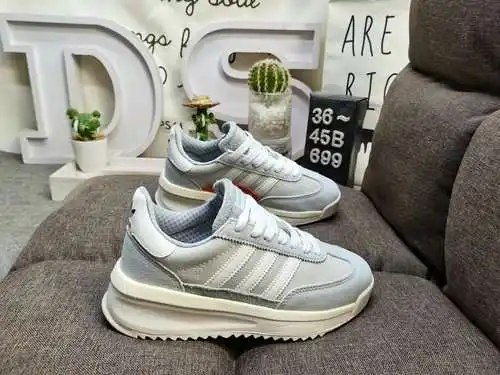 La serie de zapatillas retro 699DAdidas es popular en todo el mundo. Aprovechando esta ola, la marca