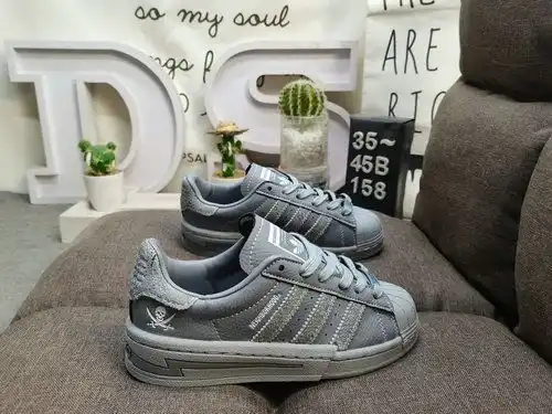 158D nivel corporativo Neighborhood x Adidas Originals Superstar x SSTR N 2024 zapatillas de deporte