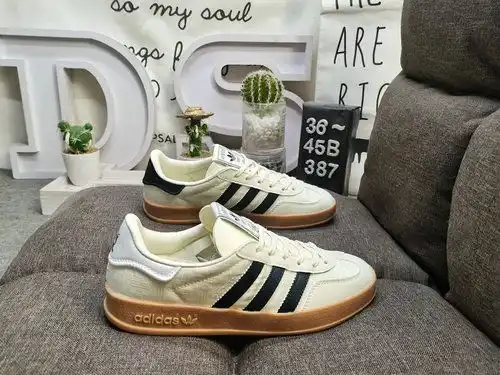 387D Zapatillas de deporte de corte bajo, ligeras y resistentes al desgaste casual para interiores G