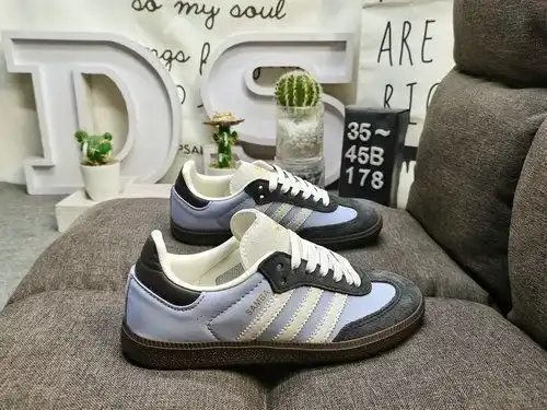 178DAdidas originals Busenitz Vulc adidas Casi 70 años de originales clásicos hechos de gamuza, horm