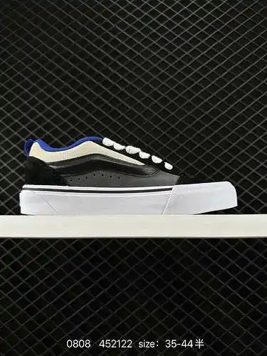 Zapatillas VANS KNU skool vr3 lx. La serie Camper Julian de zapatillas deportivas de ocio de sulfuro