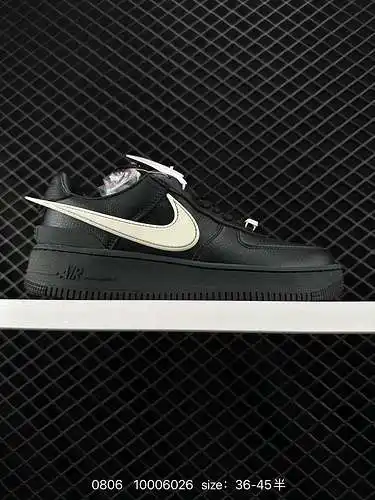 El emblemático swoosh conjunto de 3 ambush x NK Air Force '7 Low SP Air Force 1 se extiende más allá