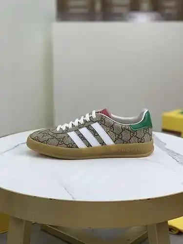 Gucci United * Código de zapatos para hombres y mujeres: 0804b70 talla: mujer 35 - 40 / hombre 39 - 