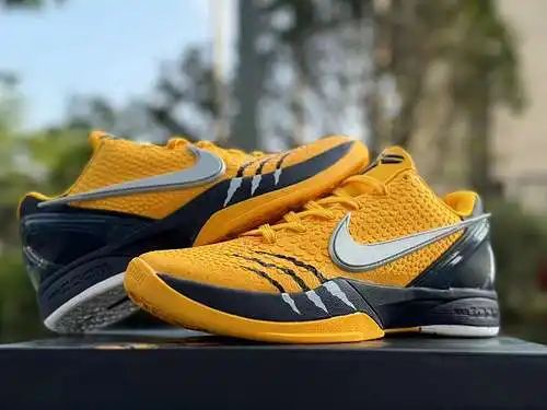 Kobe 6 pro Wolverine