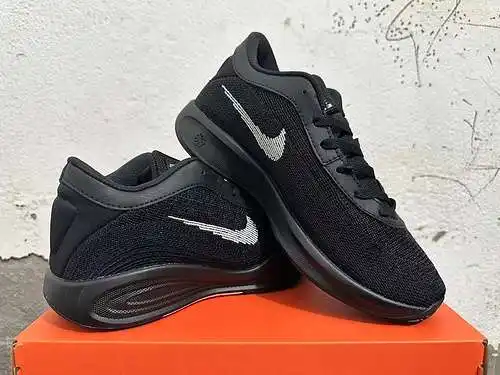 Blanco y negro 40 - 46