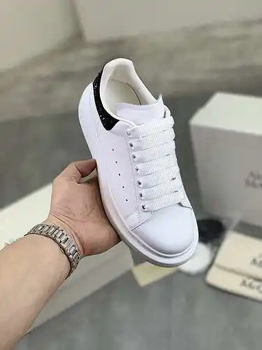 McQueen * Código de modelo para parejas: 0710b80 tamaño: mujer 35 - 40, hombre 39 - 45, (personaliza