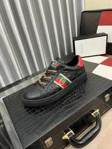 Código de calzado masculino gucci: 0810b30 talla: 38 - 44