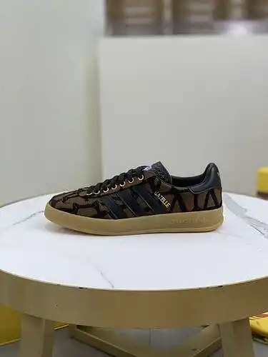 Gucci United * Código de zapatos para hombres y mujeres: 0804b70 talla: mujer 35 - 40 / hombre 39 - 