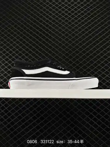 Los zapatos masculinos y femeninos vans / vans chukka Low Side están hechos con un proceso de sulfur