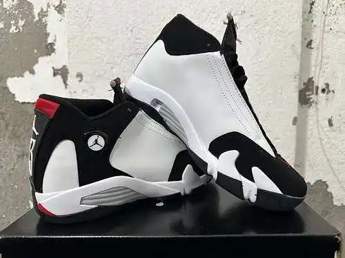 Blanco y negro 40 - 47