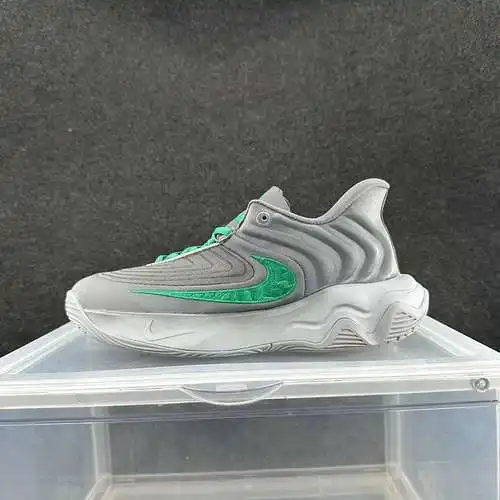 Verde grisáceo 40 - 46