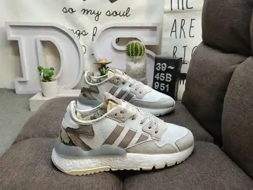 951d Adidas NITE Jogger 2019 boost Código de barras de color local Wang jiaer respalda a la modelo p