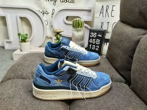 132dadias Forum 84 zapatillas deportivas casuales de moda multifuncionales de banda baja. Se basa en