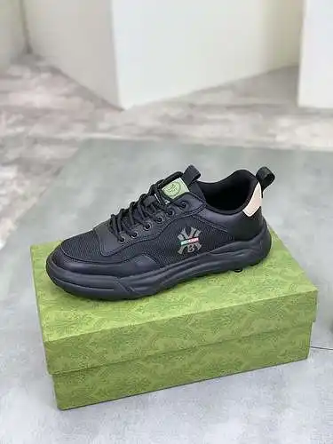 Código de calzado masculino gucci: 0817b60 talla: 38 - 44 (talla 45 se puede personalizar)