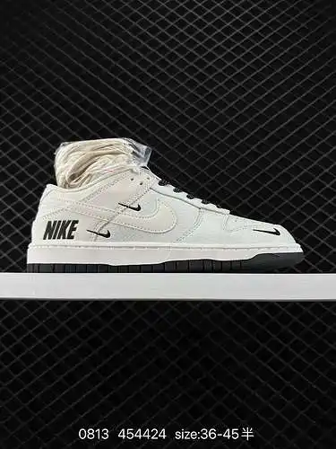2 las zapatillas Nike / Nike para hombres y mujeres son de media talla, con un estilo de lastre estr