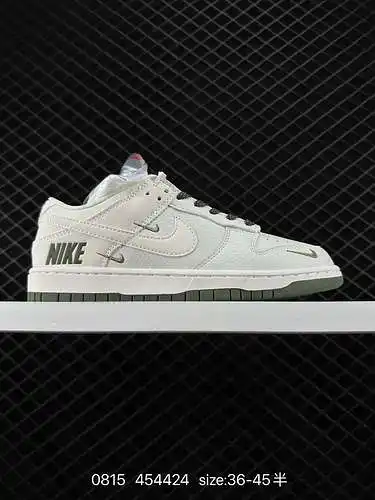 2 las zapatillas Nike / Nike para hombres y mujeres son de media talla, con un estilo de lastre estr