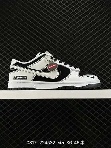 6 Supreme x nike dunk Low combinación en blanco y Negro. Este modelo aboga por romper las restriccio