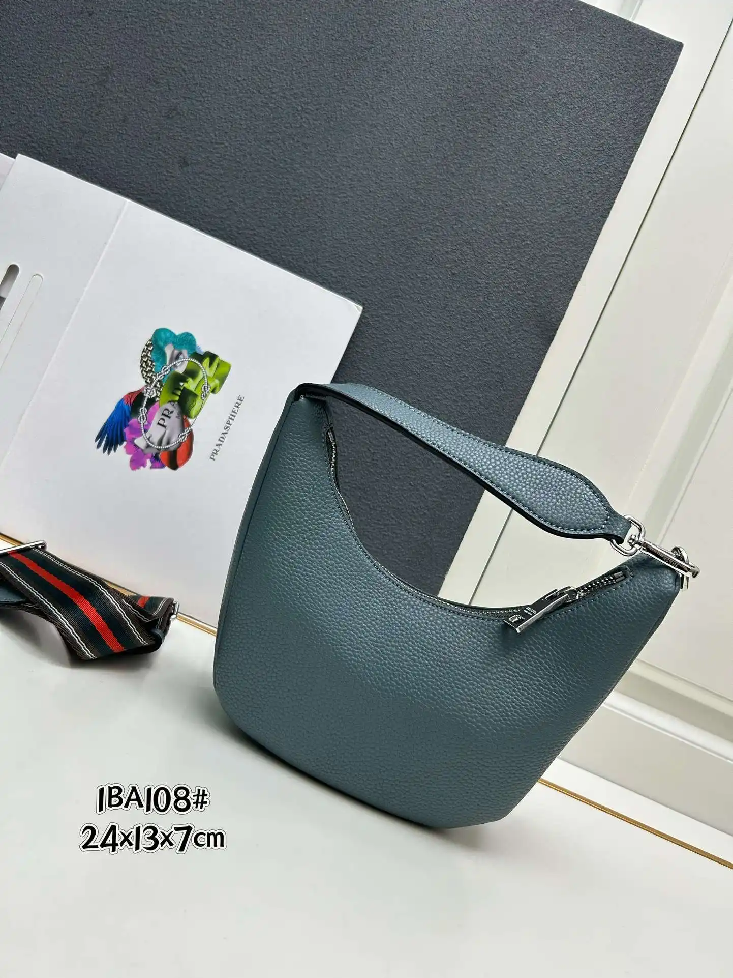 HW002550 (4).webp