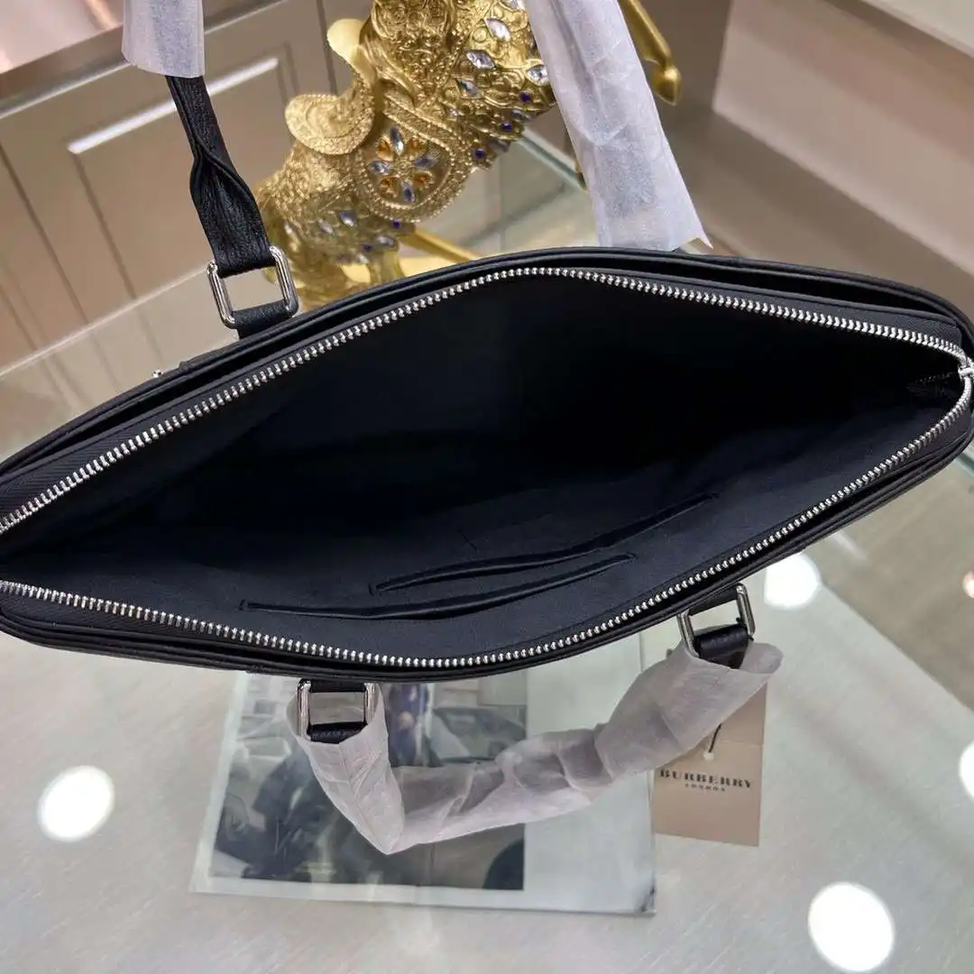 KK03850 (5).webp