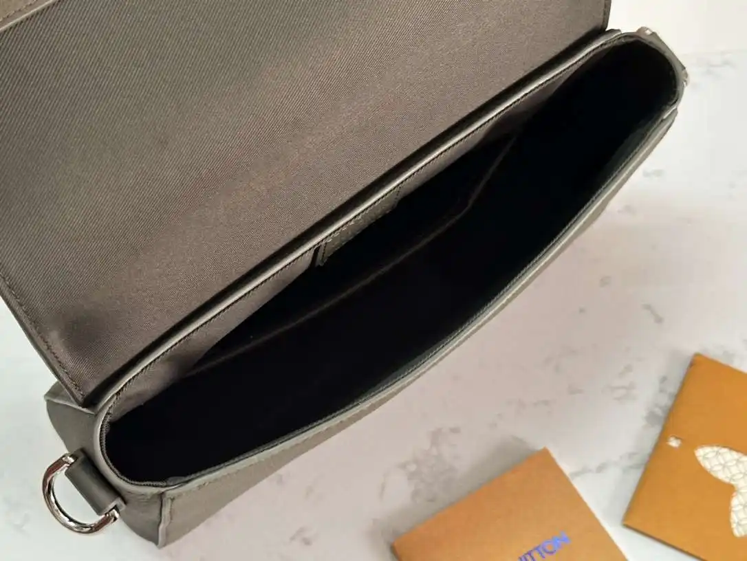 GW003950 (2).webp