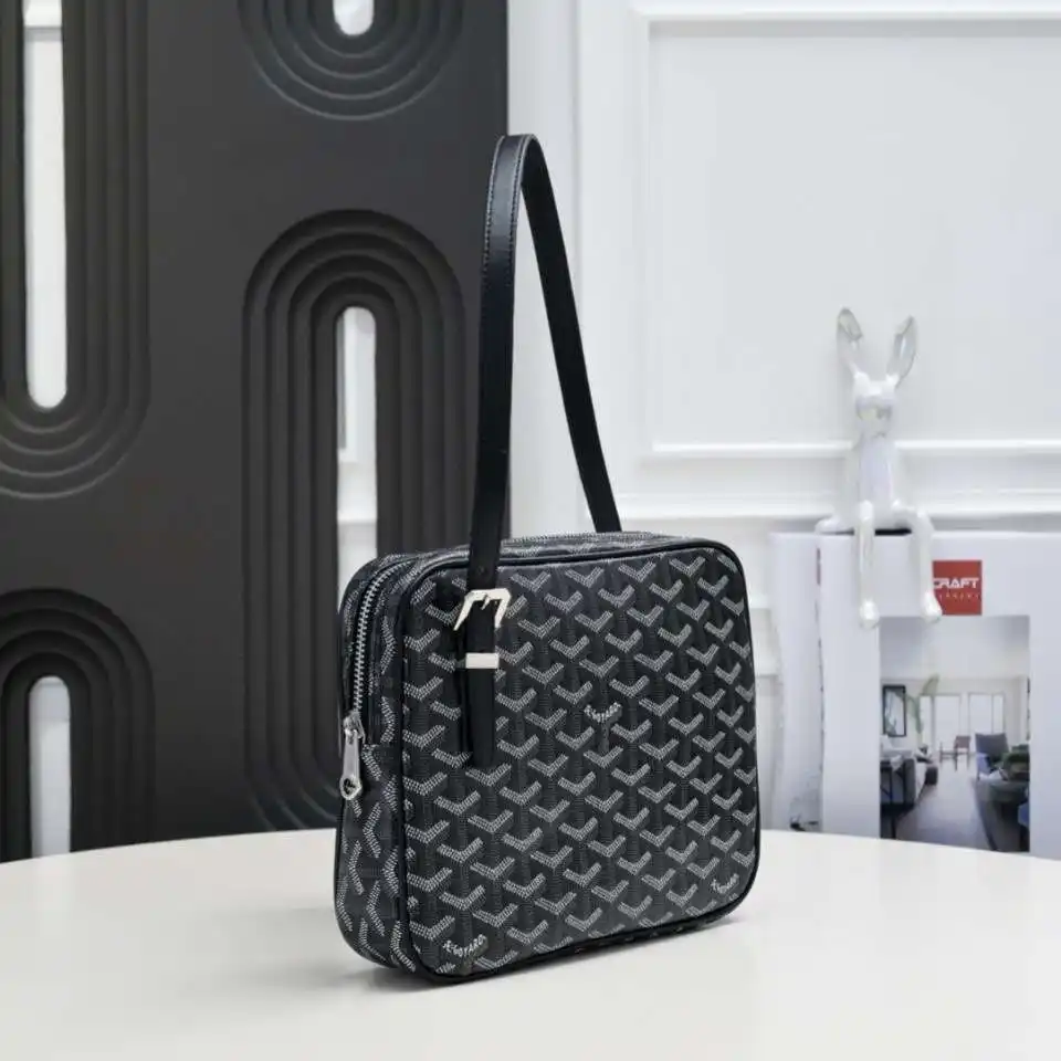 KK01950 (17).webp