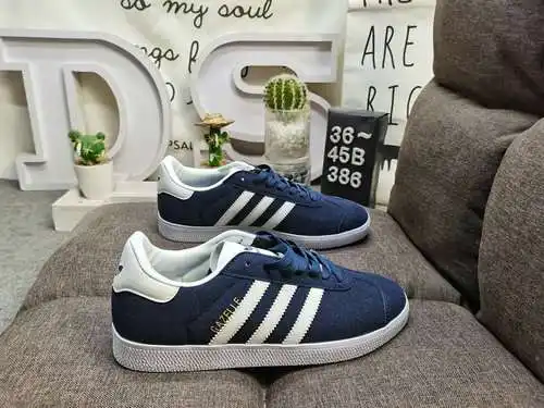 386 zapatos de tablero de ocio del campus dadid Gazelle shamrock.