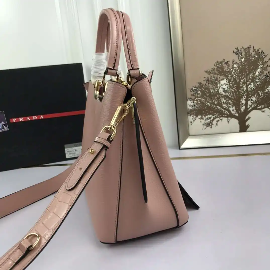 HW002850 (7).webp