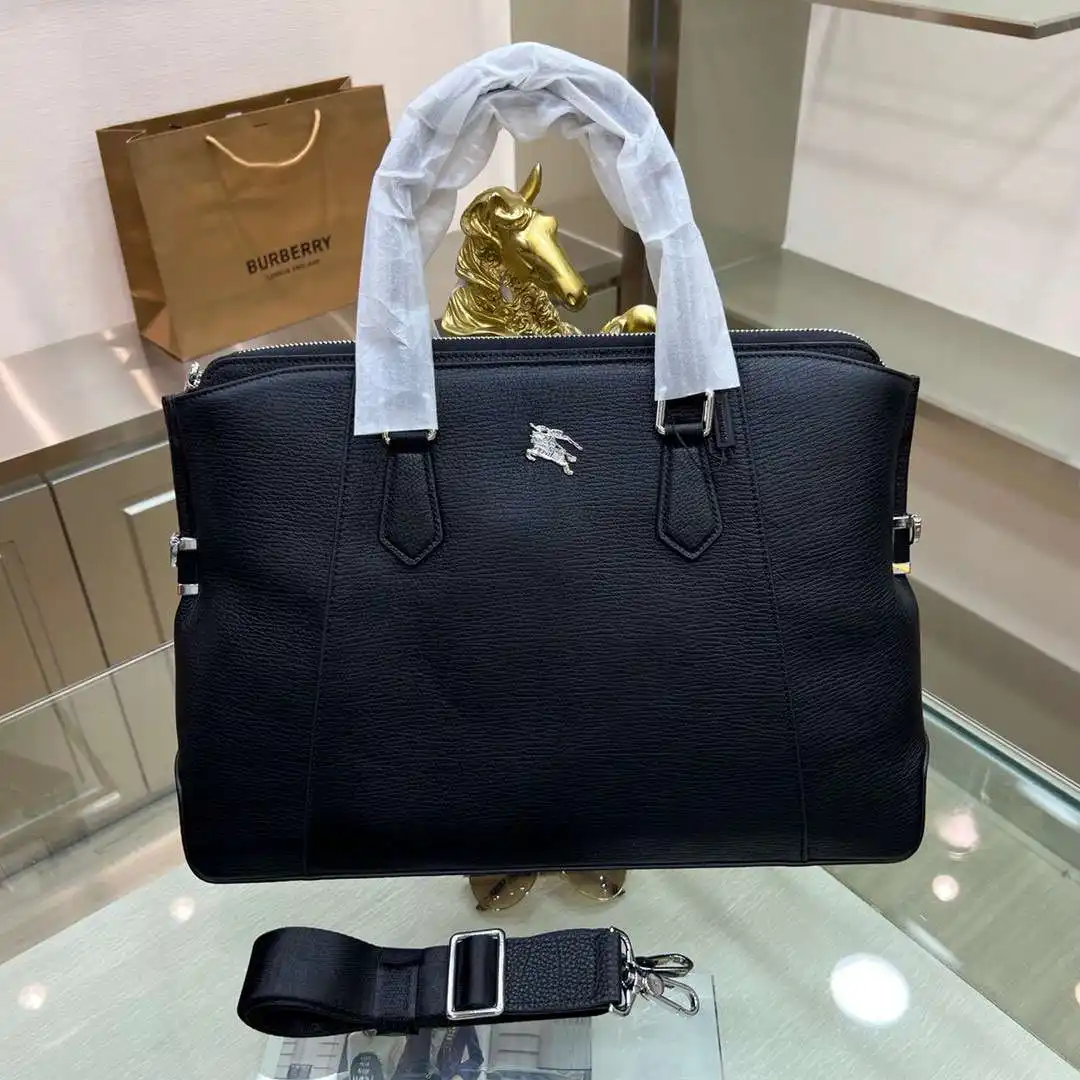 KK03850 (1).webp