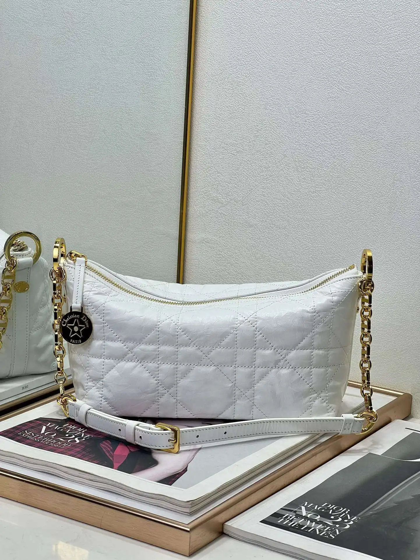 KK04650 (1).webp