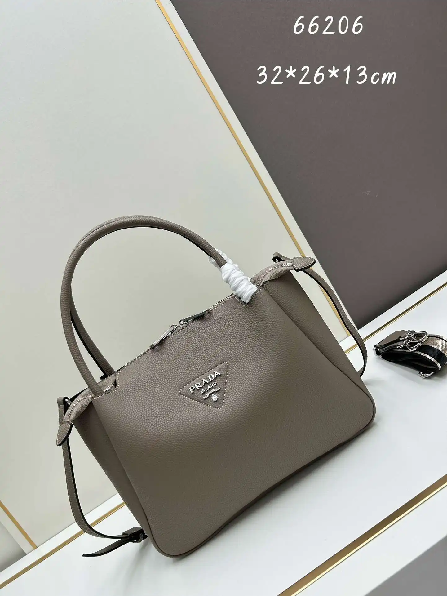HW003050 (20).webp