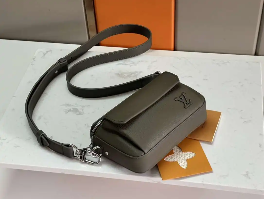 JR003650 (4).webp