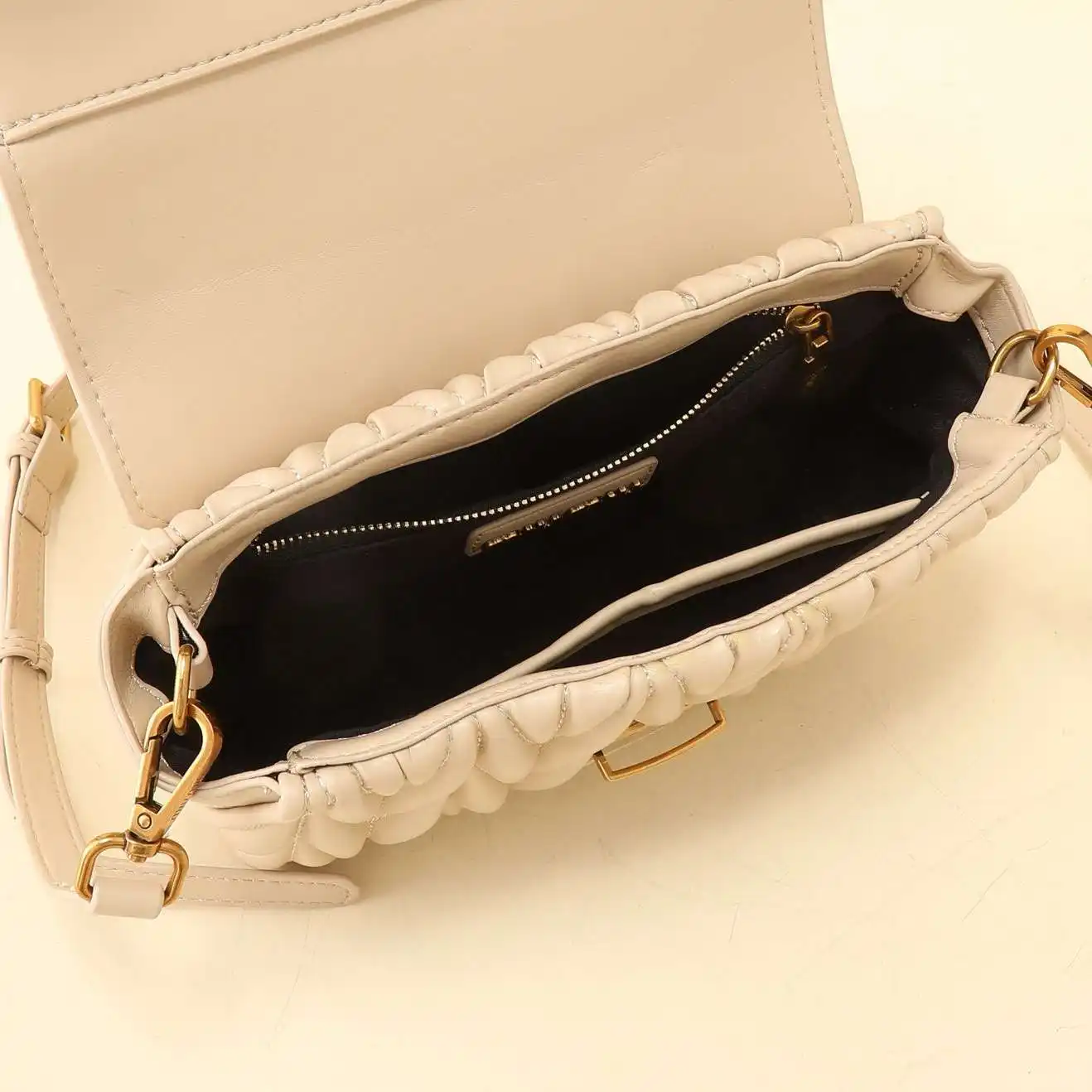 KK02250 (5).webp