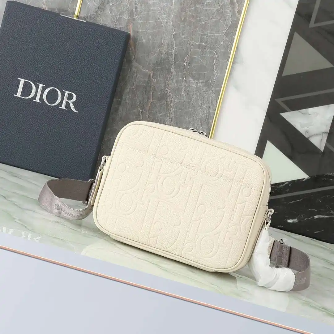 KK03850 (3).webp