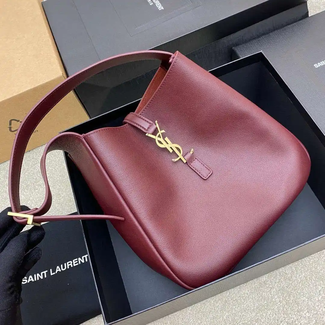 KK05250 (19).webp
