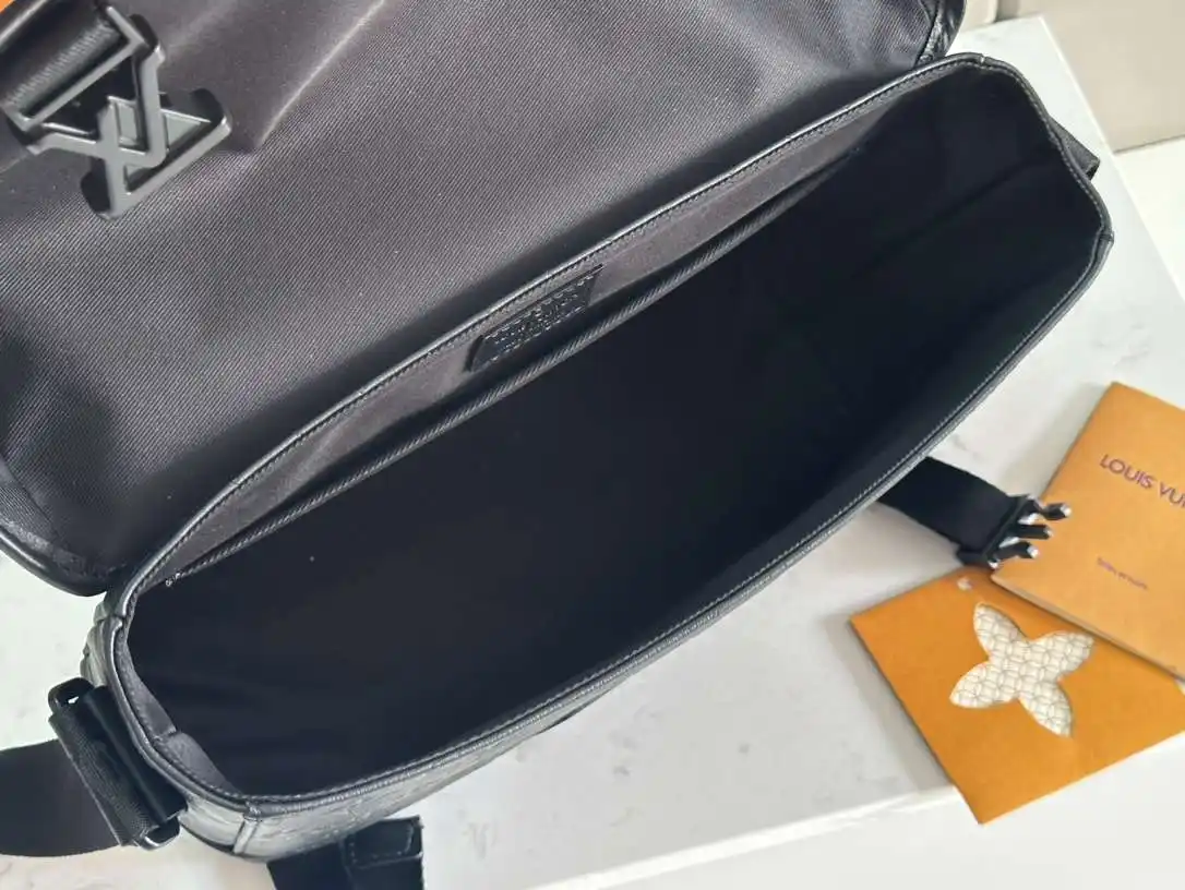 GE005150 (2).webp