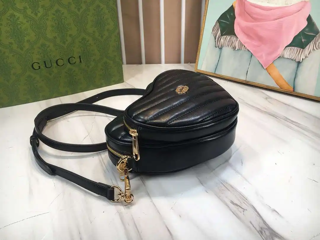 KK02250 (20).webp