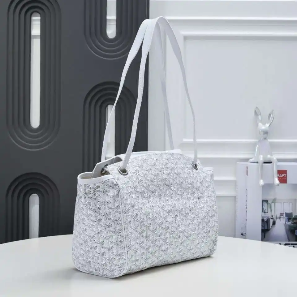 KK02250 (7).webp