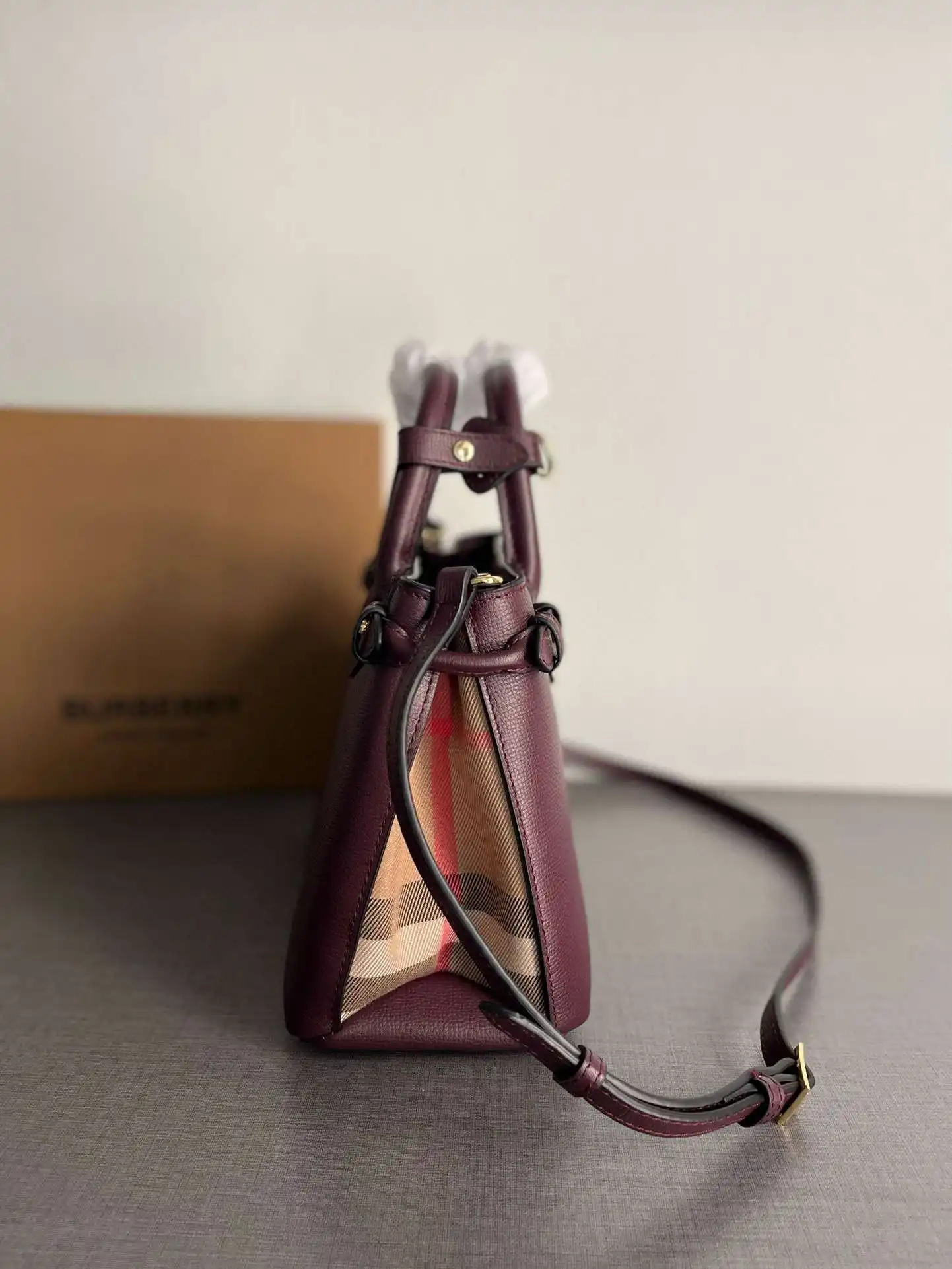 KK05050 (18).webp