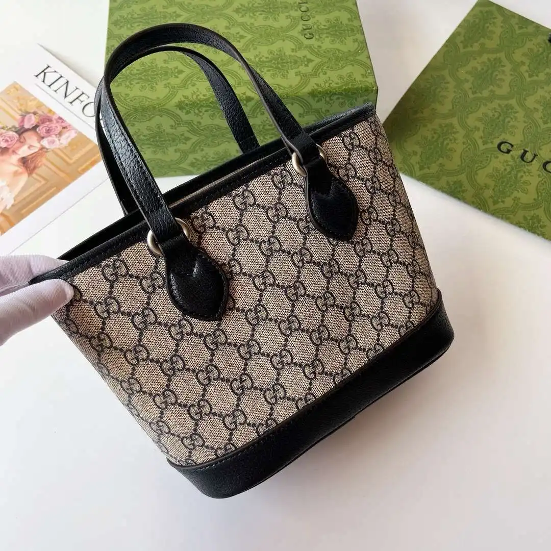KK02550 (9).webp