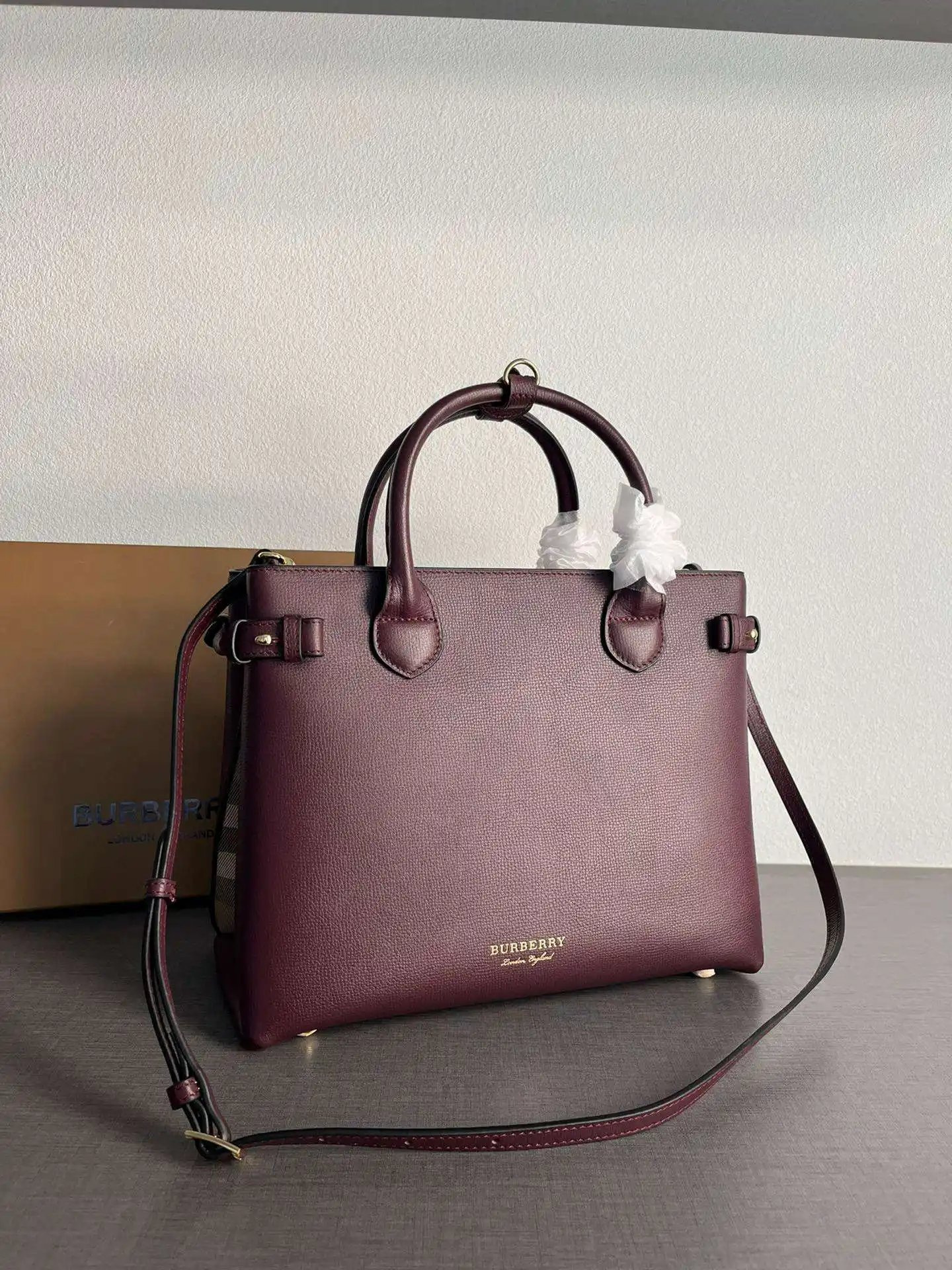 KK05250 (2).webp