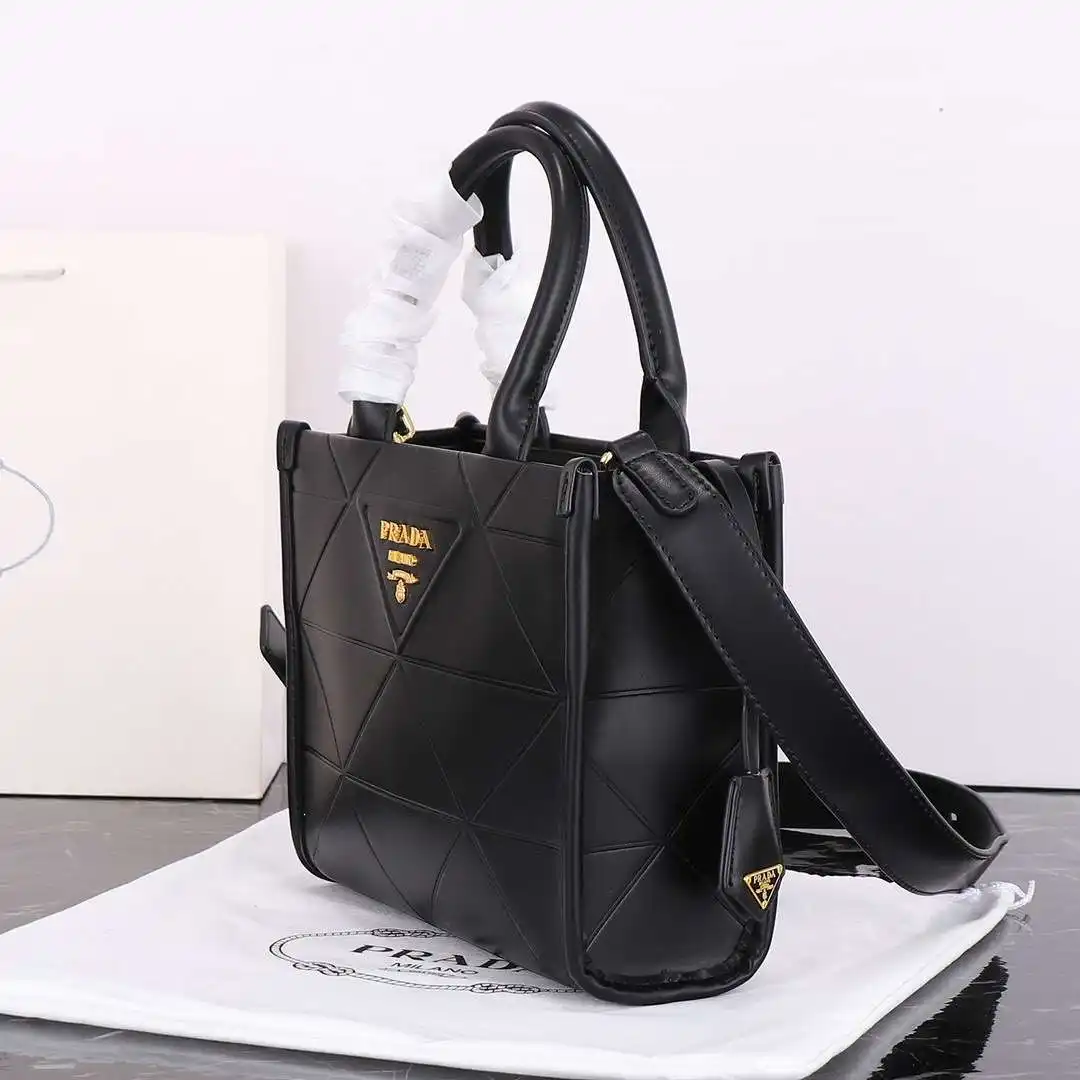KK02450 (3).webp
