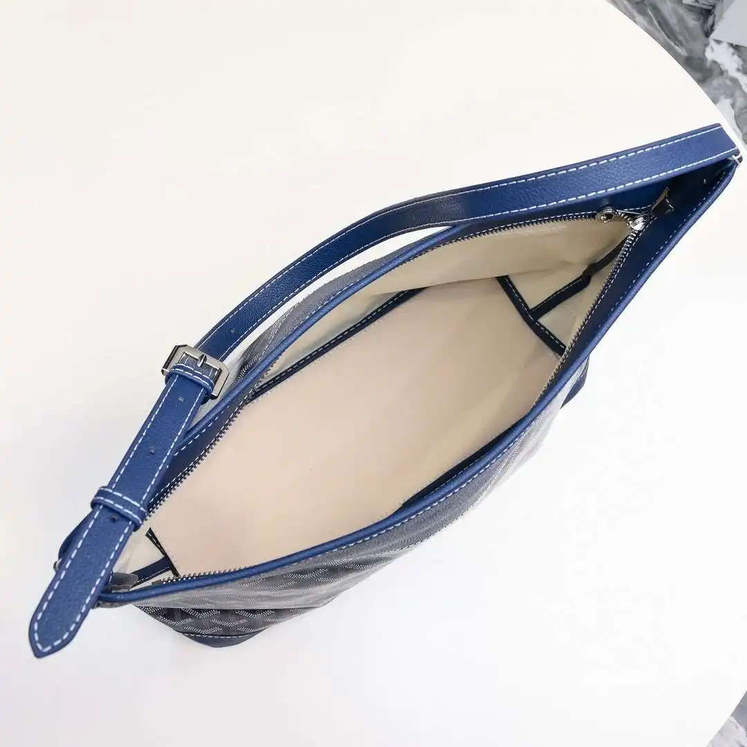 KK02250 (20).webp