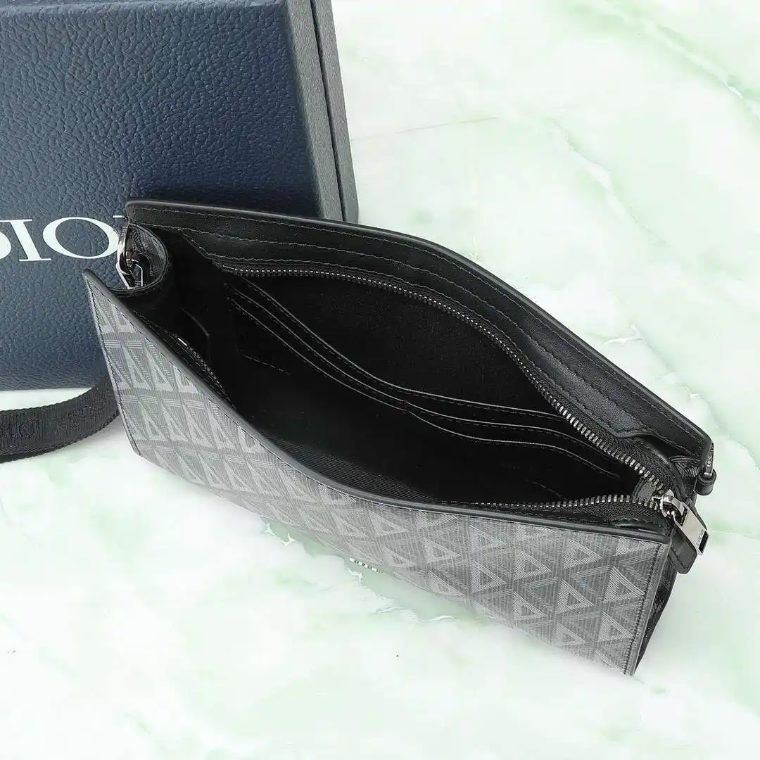KK03050  (10).webp