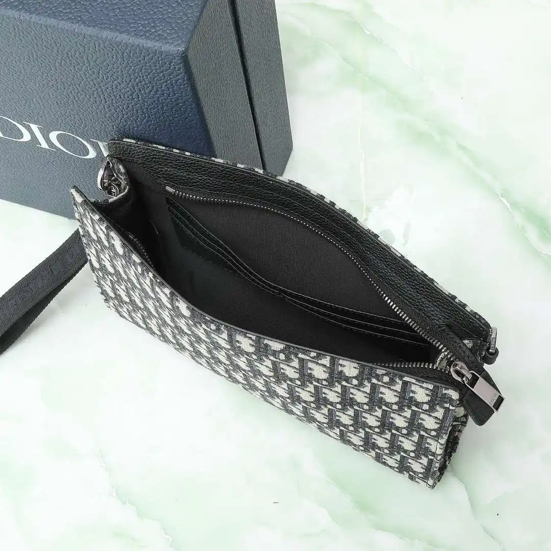 KK02850 (5).webp