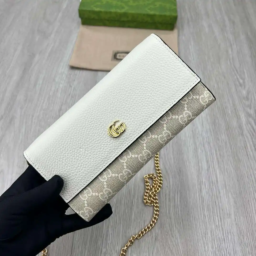 KK01250 (27).webp