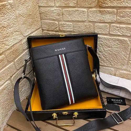 Bolso de hombro gucci, bolso de hombre gucci, bolso de hombro Gucci hecho de cuero de vaca original 
