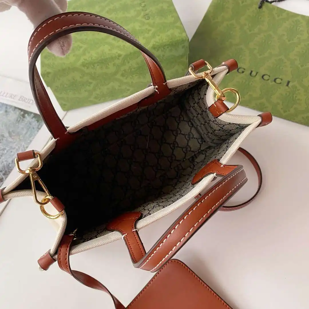 KK02650 (5).webp