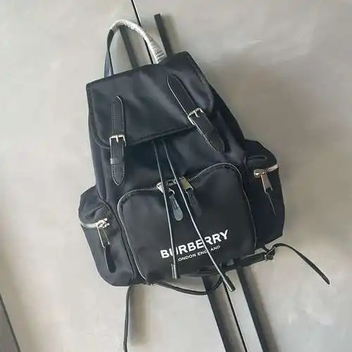Mochilas burberry, bolsos Burberry lady, bolsos burberry, cuero de alta calidad importado, imitacion