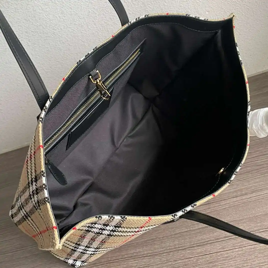 KK04450 (5).webp